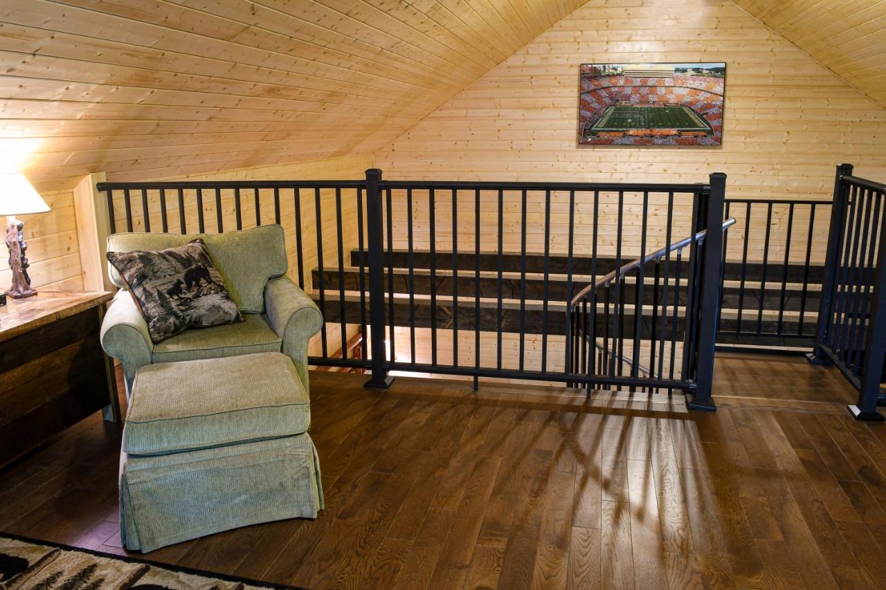 Gatlinburg - Honeymoon Hideaway Villa Exteriör bild